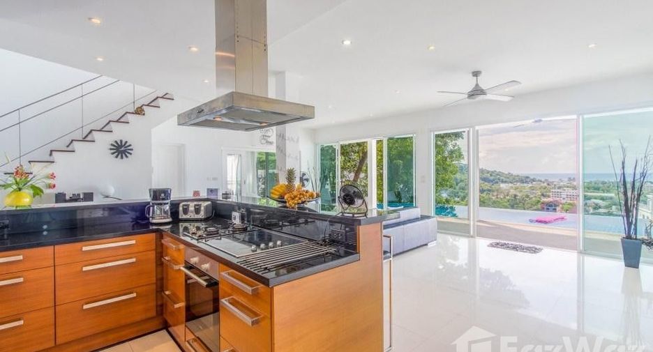 Villa en alquiler de 5 habitaciones en Mueang Phuket, Phuket