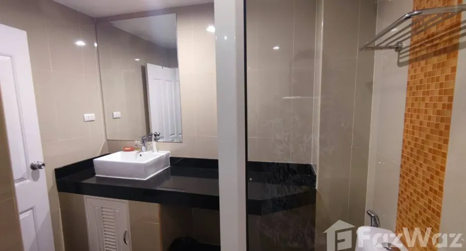 À vendre 2 chambres condo à Bang Lamung, Chonburi