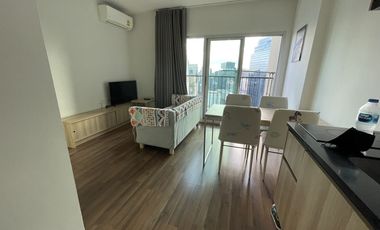 For sale 2 ベッドルーム condo in Huai Khwang, Bangkok