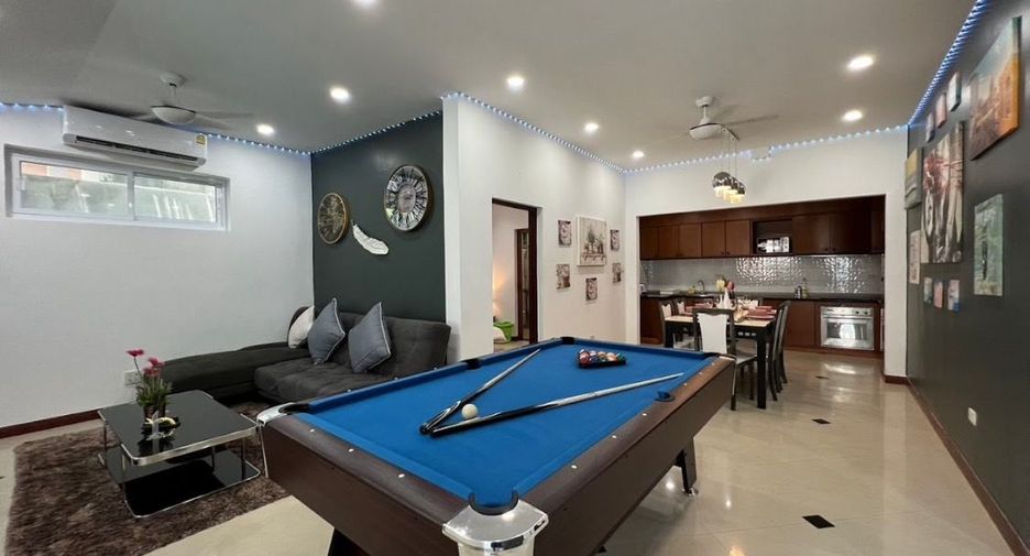 For sale 3 bedrooms villa in Bang Lamung, Chonburi
