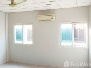 出售 3 卧室 联排别墅 在 Don Mueang, 曼谷
