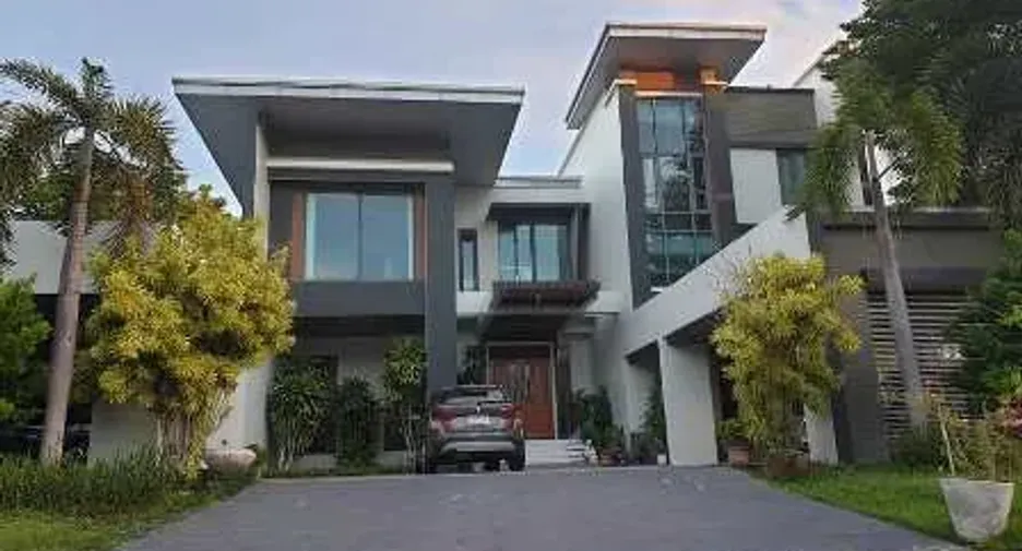À vendre 4 chambres maison à Bang Phli, Samut Prakan