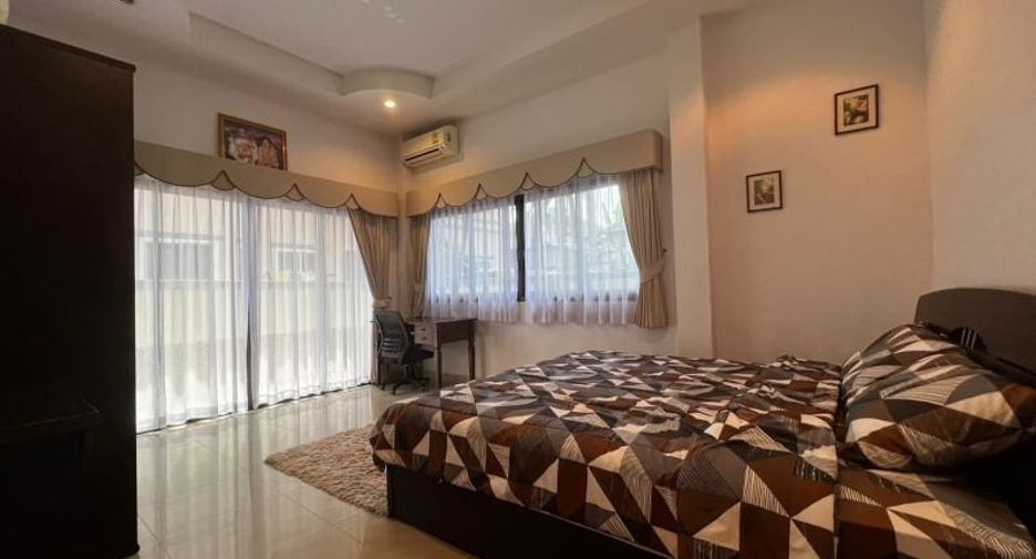 À vendre 3 chambres maison à Huay Yai, Pattaya