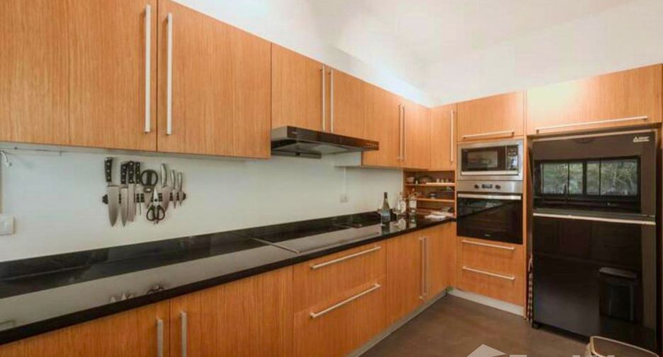 For rent 3 bedrooms villa in Thalang, Phuket