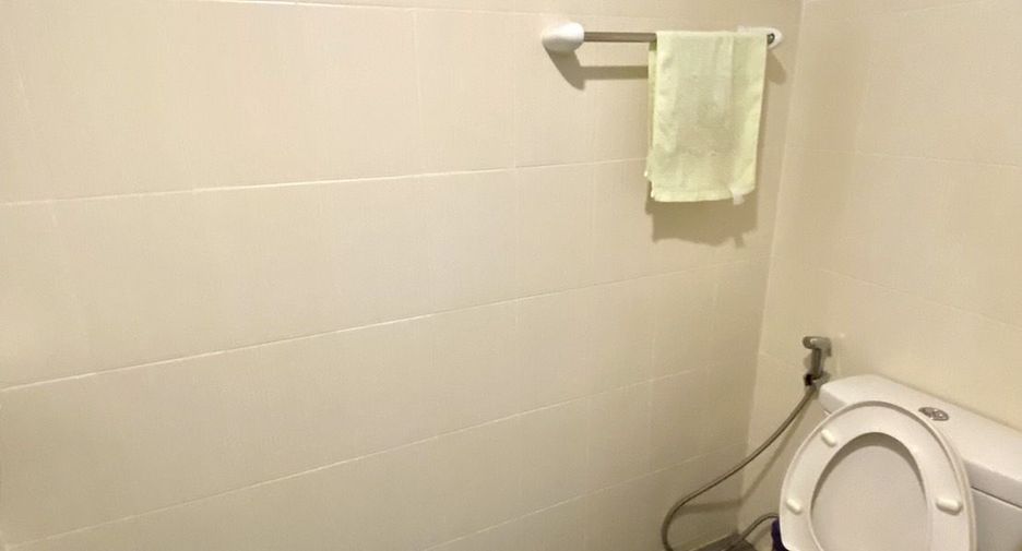 For sale 4 bedrooms townhouse in Bang Phli, Samut Prakan