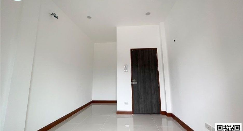 Casa adosada en venta de 2 habitaciones en Mueang Uttaradit, Uttaradit