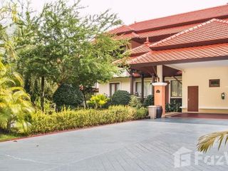 For sale and for rent 5 bedrooms villa in Thalang, Phuket