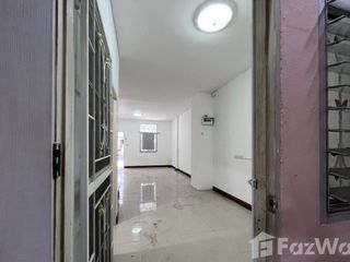 For sale 3 bedrooms townhouse in Khan Na Yao, Bangkok