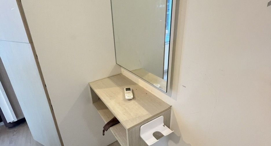 À vendre 1 chambre condo à Bang Sue, Bangkok