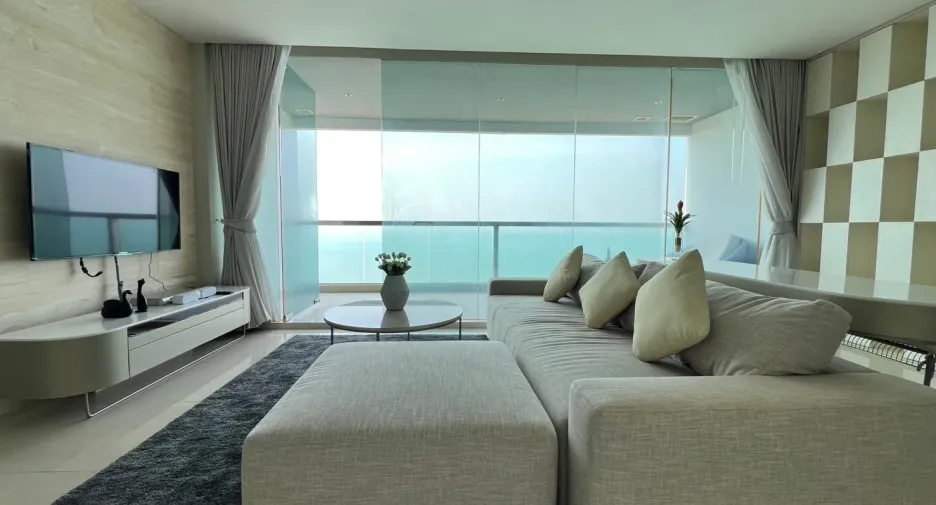 Condo en alquiler de 2 habitaciones en Bang Lamung, Chonburi