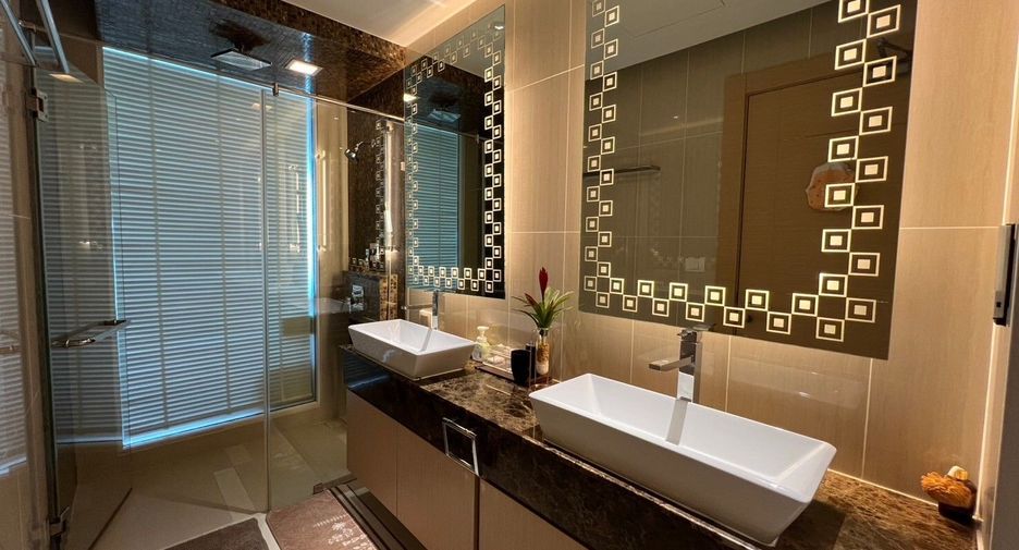 Condo en alquiler de 2 habitaciones en Bang Lamung, Chonburi
