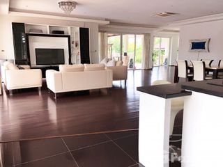 Villa en alquiler de 3 habitaciones en Na Jomtien, Pattaya