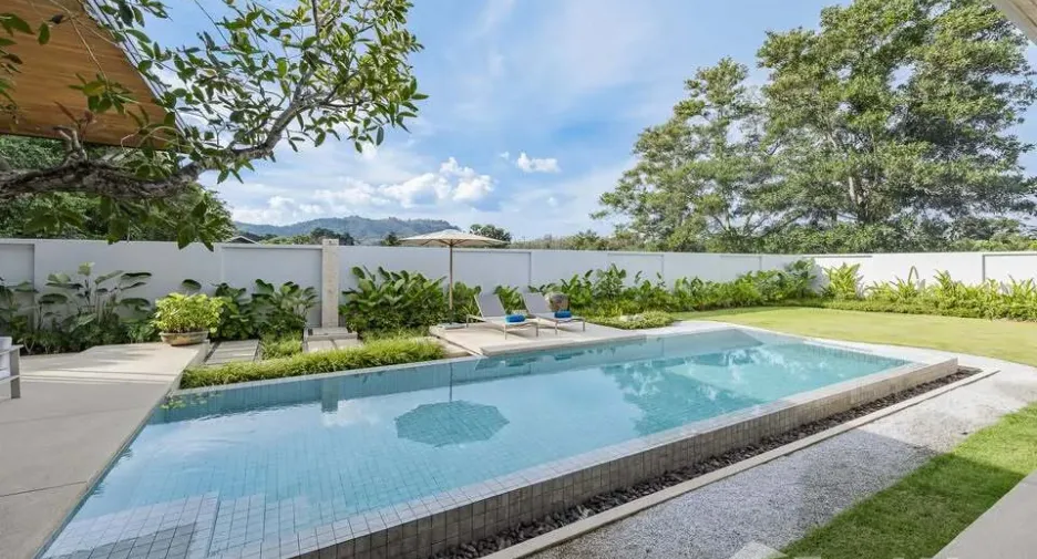 For sale 4 bedrooms villa in Thalang, Phuket