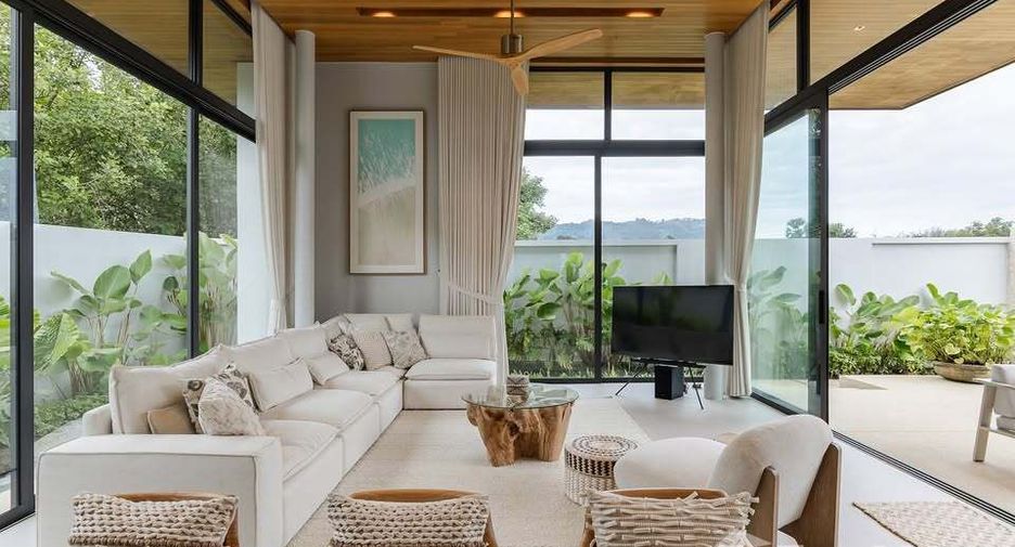 For sale 4 bedrooms villa in Thalang, Phuket