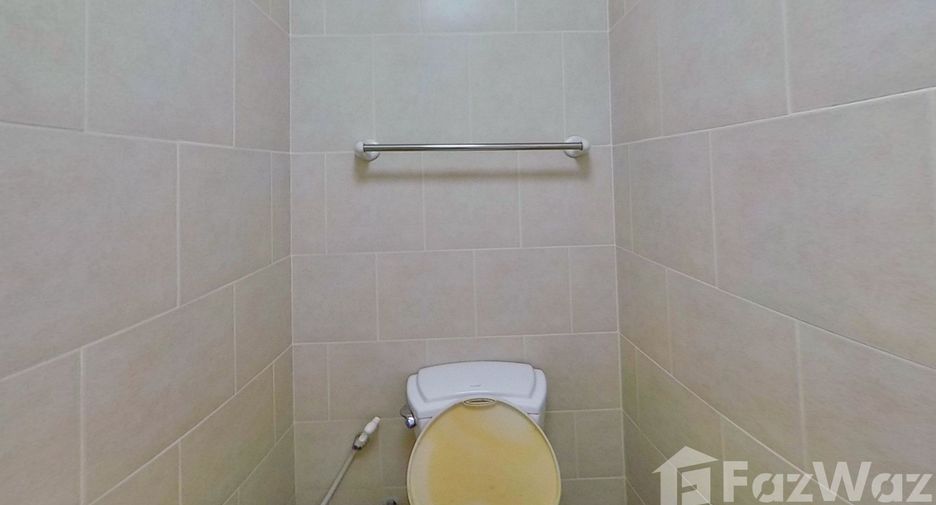 Аренда 4 спальни кондо в Щаттхана, Бангкок