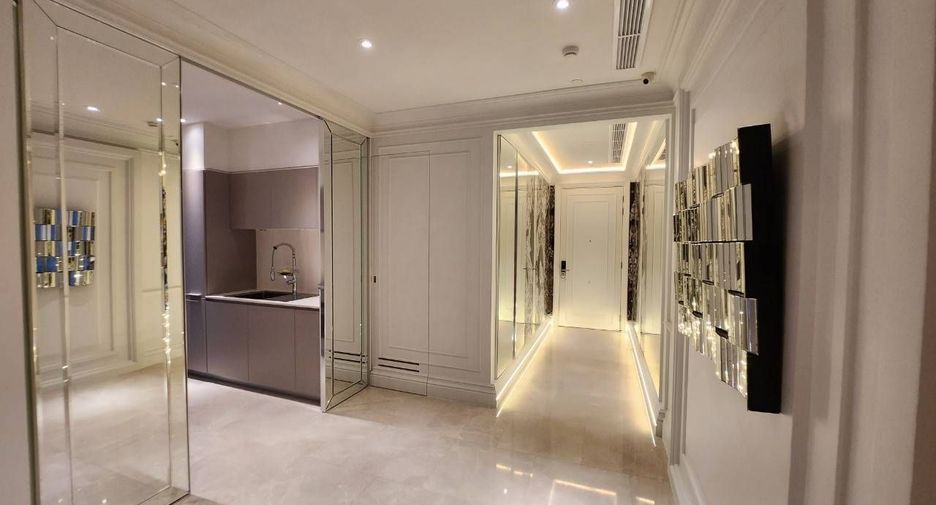 À vendre 2 chambres condo à Khlong San, Bangkok