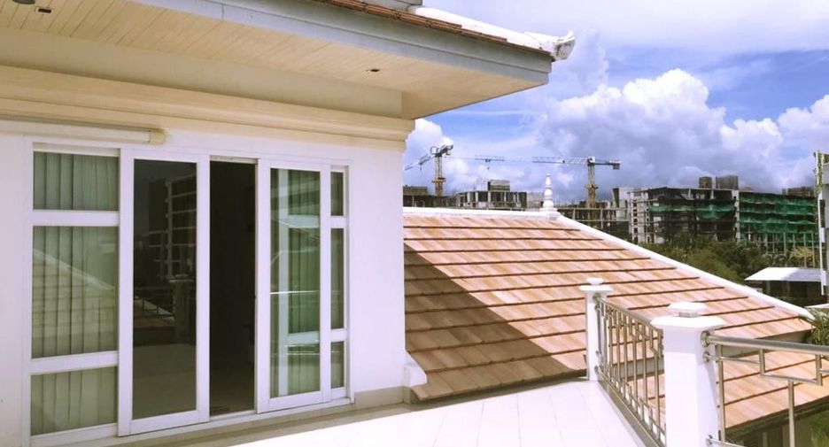 For sale and for rent 4 bedrooms villa in Bang Lamung, Chonburi