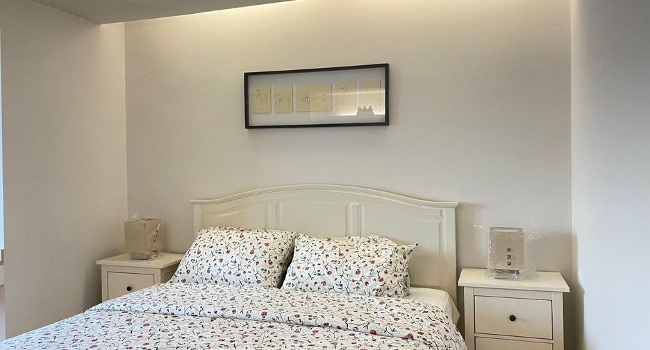 For sale and for rent 3 bedrooms condo in Phra Khanong, Bangkok