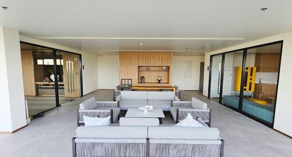 For sale 1 bed condo in Thon Buri, Bangkok