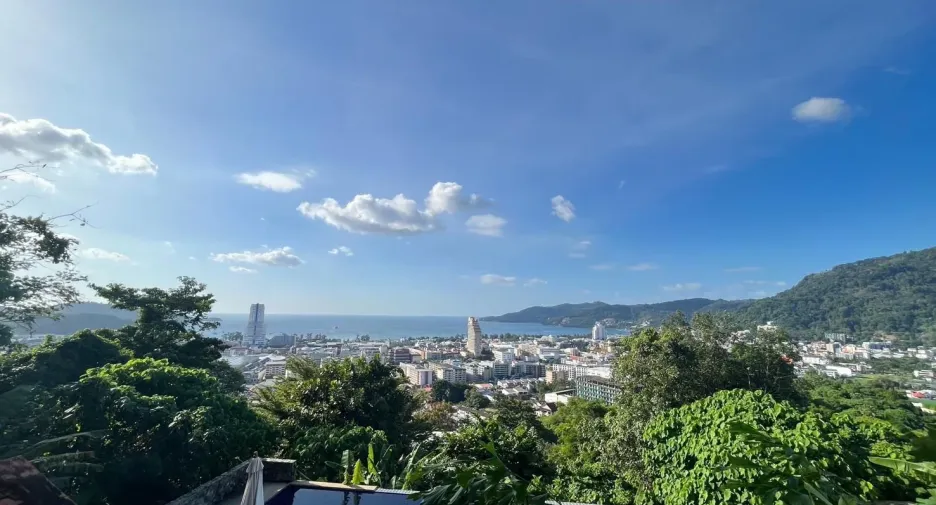 Villa en alquiler de 6 habitaciones en Kathu, Phuket