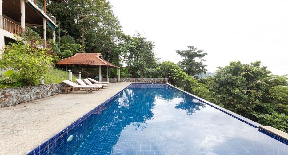 Villa en alquiler de 6 habitaciones en Kathu, Phuket
