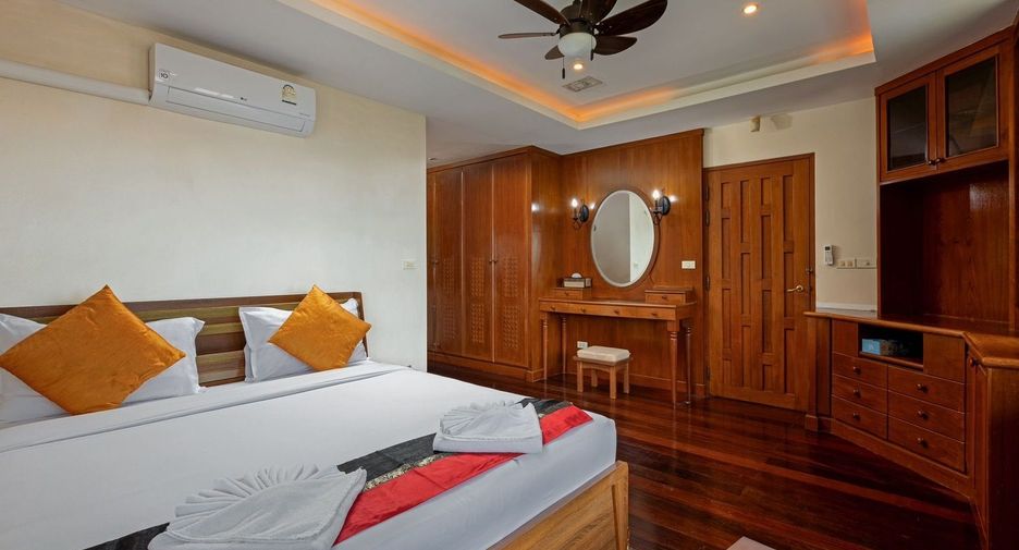 Villa en alquiler de 6 habitaciones en Kathu, Phuket