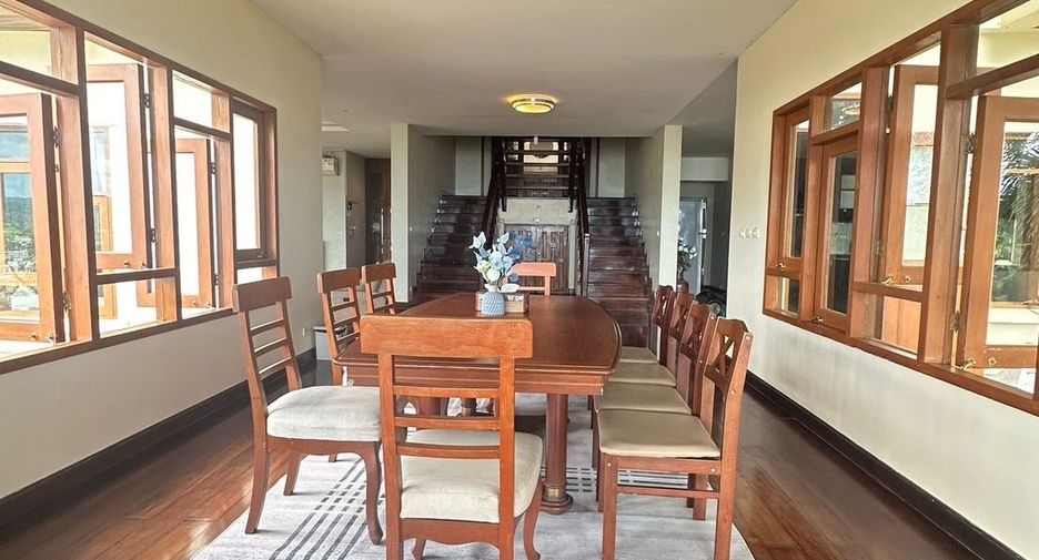 Villa en alquiler de 6 habitaciones en Kathu, Phuket