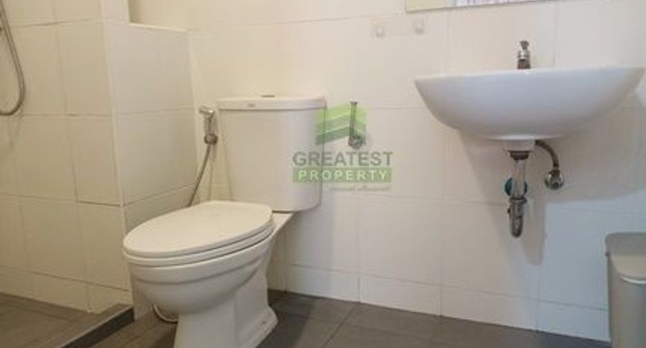 For sale 1 bed condo in Mueang Samut Prakan, Samut Prakan