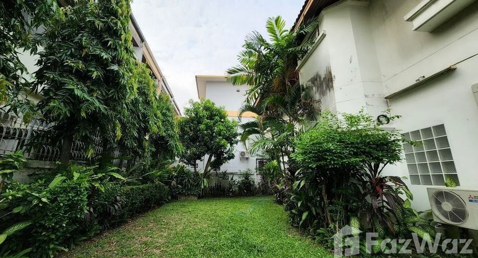 For sale 5 bedrooms house in Din Daeng, Bangkok