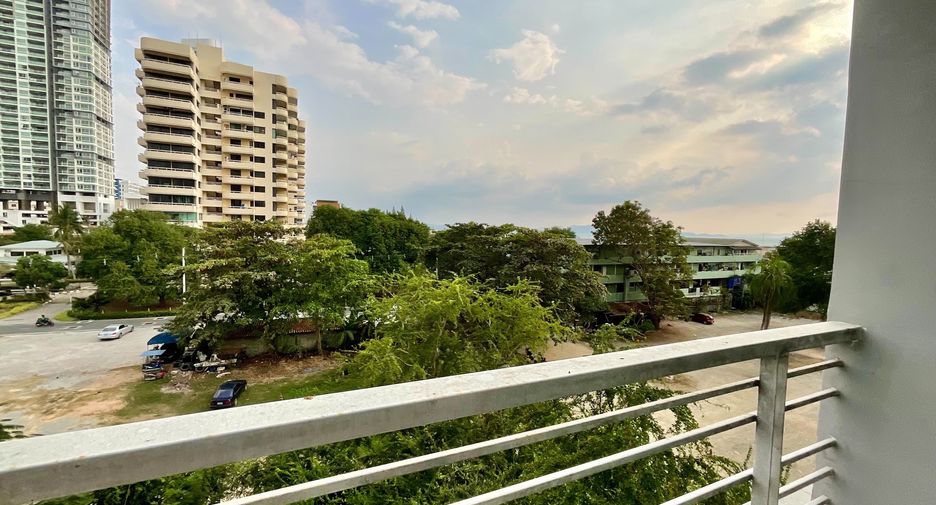 For rent studio condo in Bang Lamung, Chonburi