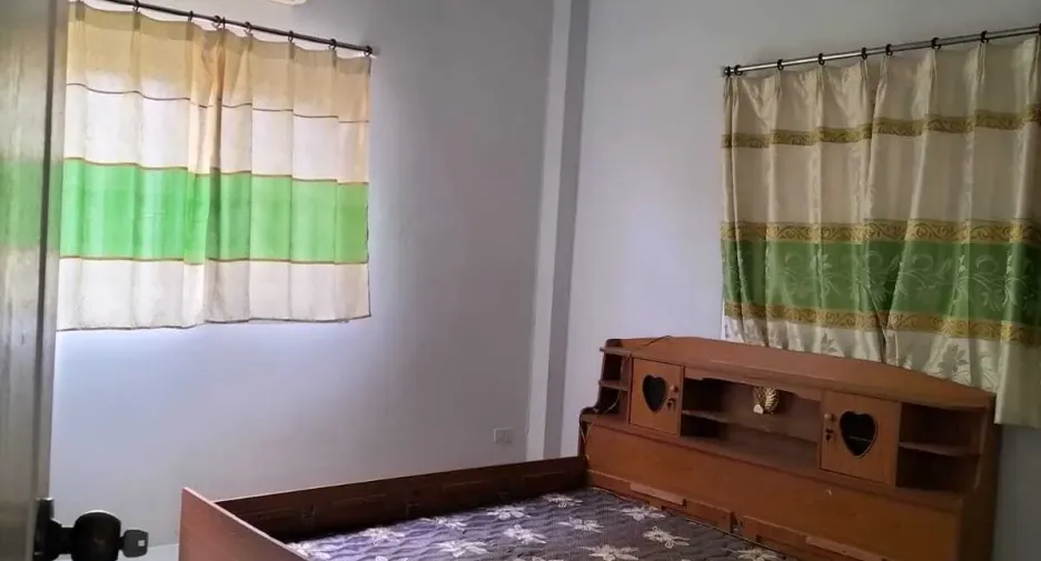À vendre et à louer 4 chambres maison à Mueang Khon Kaen, Khon Kaen