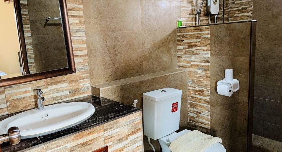 For rent 3 bedrooms villa in Bang Lamung, Chonburi