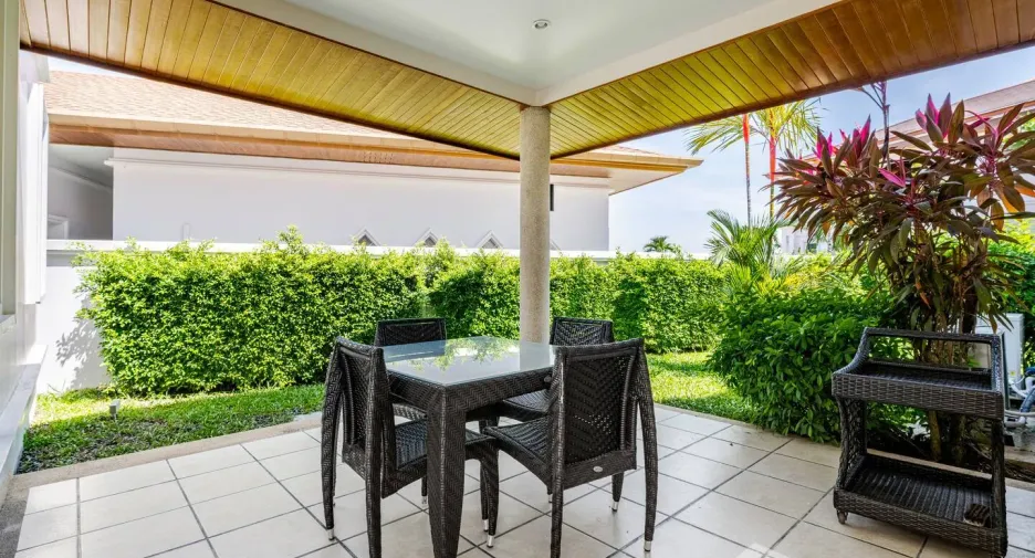 For rent 4 bedrooms villa in Thalang, Phuket