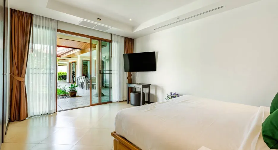 For rent 4 bedrooms villa in Thalang, Phuket