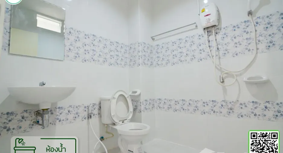 For sale 3 bedrooms townhouse in Mueang Uttaradit, Uttaradit