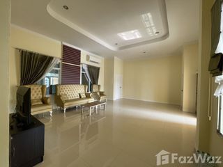 Casa en alquiler de 3 habitaciones en Bang Saray, Pattaya