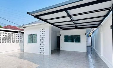 À vendre 2 chambres maison à Bang Lamung, Chonburi
