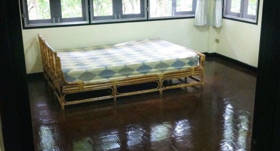 Casa en alquiler de 4 habitaciones en Klaeng, Rayong