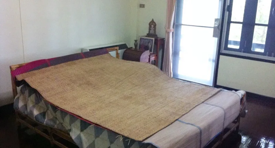 Casa en alquiler de 4 habitaciones en Klaeng, Rayong