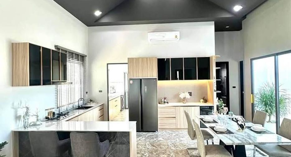 出售 3 卧室 独立屋 在 Bang Lamung, Chon Buri