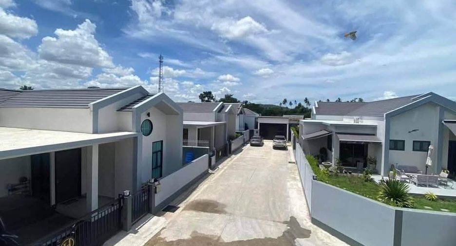 出售 3 卧室 独立屋 在 Bang Lamung, Chon Buri