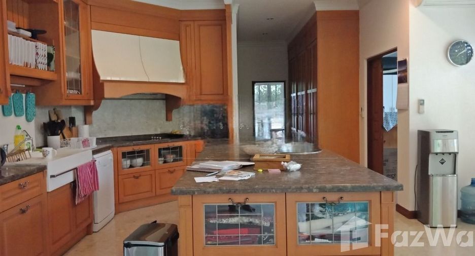 Haus zum Kauf mit 5 Zimmer in Mueang Samut Prakan, Samut Prakan
