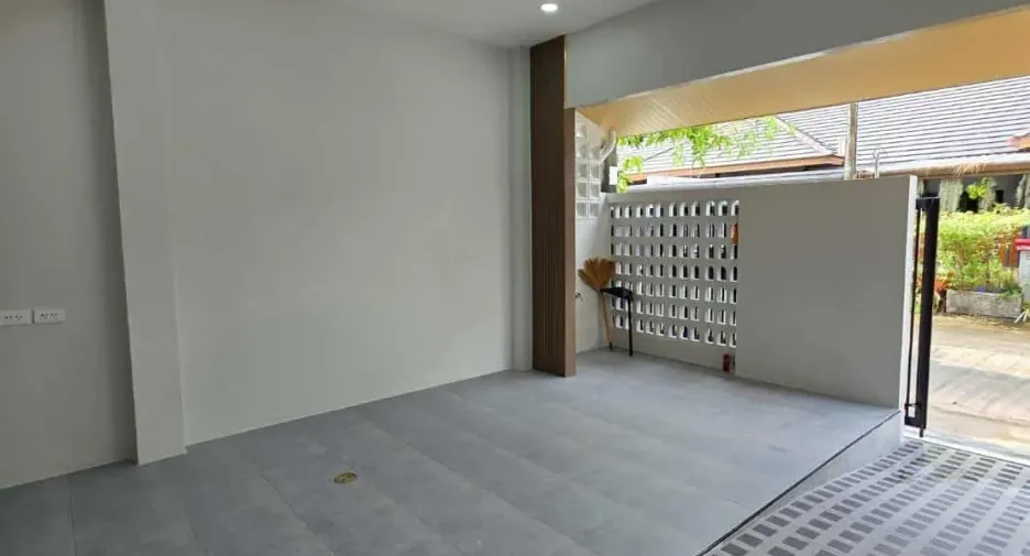 Reihenhaus zum Kauf mit 2 Zimmer in Mueang Phuket, Phuket