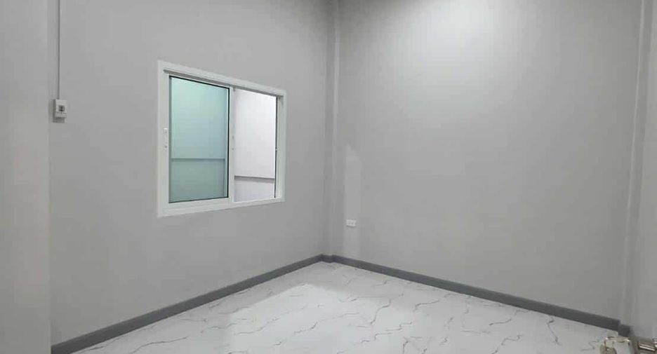 Reihenhaus zum Kauf mit 2 Zimmer in Mueang Phuket, Phuket