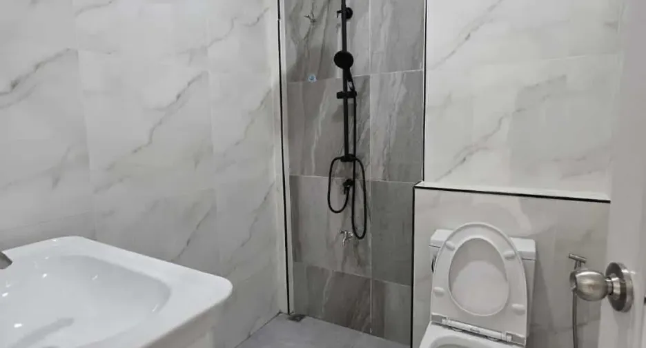 Reihenhaus zum Kauf mit 2 Zimmer in Mueang Phuket, Phuket