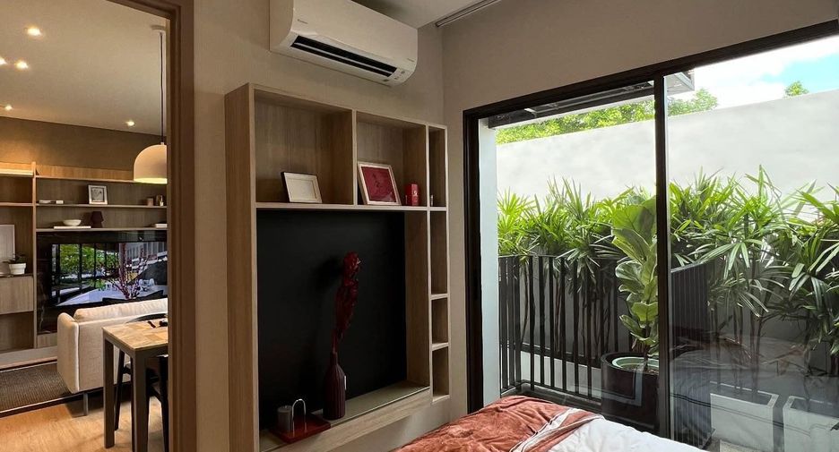 For sale 2 bedrooms condo in Bang Kapi, Bangkok