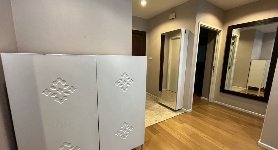 Condo en venta de 2 habitaciones en Sathon, Bangkok
