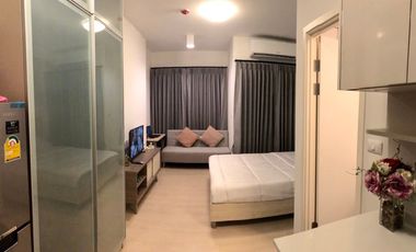 Condo en venta de estudio en Huai Khwang, Bangkok