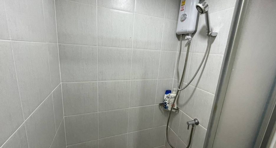 For rent 2 bedrooms condo in Bang Lamung, Chonburi