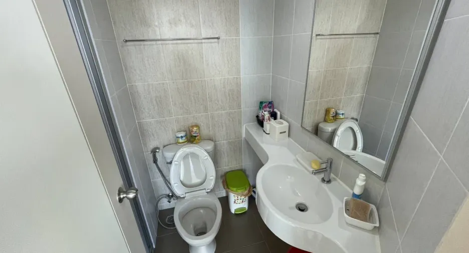 For rent 2 bedrooms condo in Bang Lamung, Chonburi